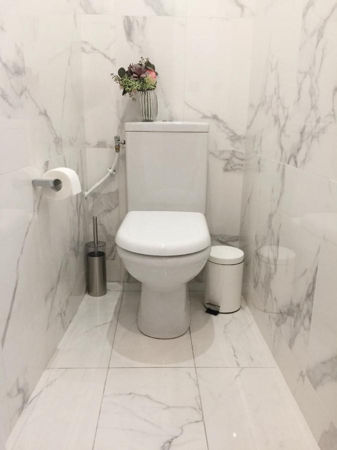 Appartement Familial Au Coeur Du Marais Paris Eksteriør bilde